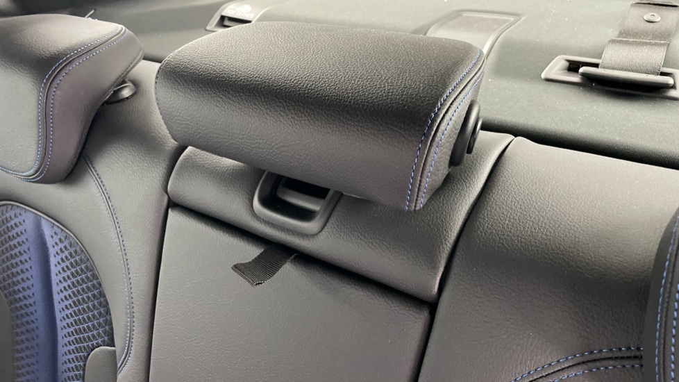 BMW 2 Series 218i [136] M Sport 4dr DCT Petrol Saloon - Image 37