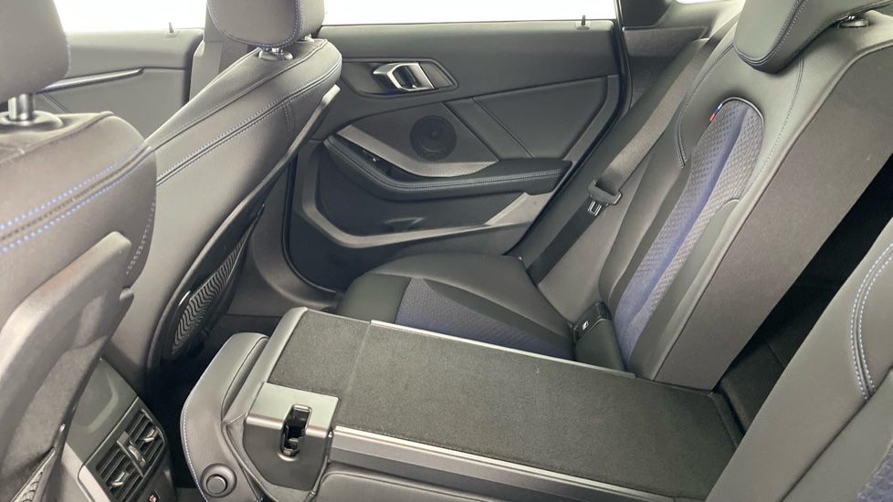 BMW 2 Series 218i [136] M Sport 4dr DCT Petrol Saloon - Image 38