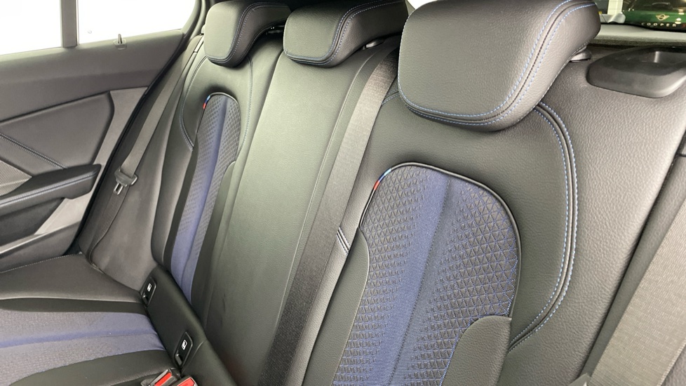 BMW 1 Series 118i [136] M Sport 5dr Step Auto [LCP] Petrol Hatchback - Image 12