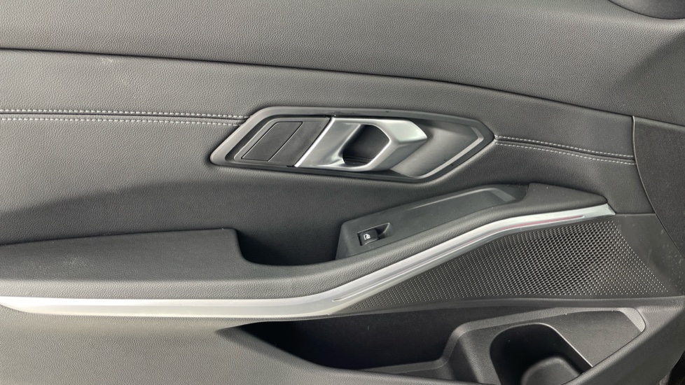 BMW 3 Series 320i M Sport 4dr Step Auto [Pro Pack] Petrol Saloon - Image 26