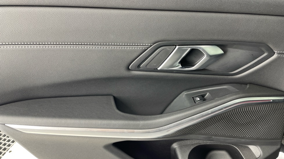 BMW 3 Series 320i M Sport 4dr Step Auto [Pro Pack] Petrol Saloon - Image 30