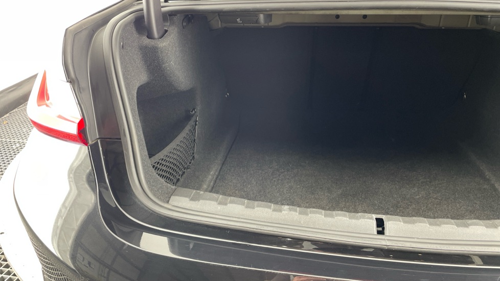 BMW 3 Series 320i M Sport 4dr Step Auto [Pro Pack] Petrol Saloon - Image 37