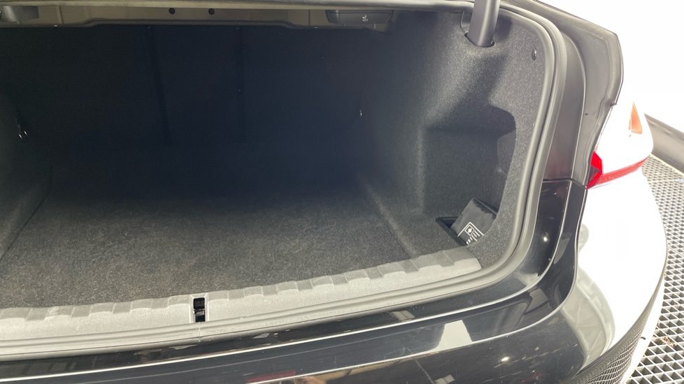 BMW 3 Series 320i M Sport 4dr Step Auto [Pro Pack] Petrol Saloon - Image 38