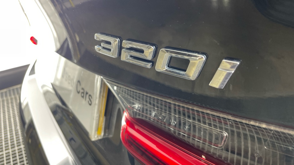 BMW 3 Series 320i M Sport 4dr Step Auto [Pro Pack] Petrol Saloon - Image 43
