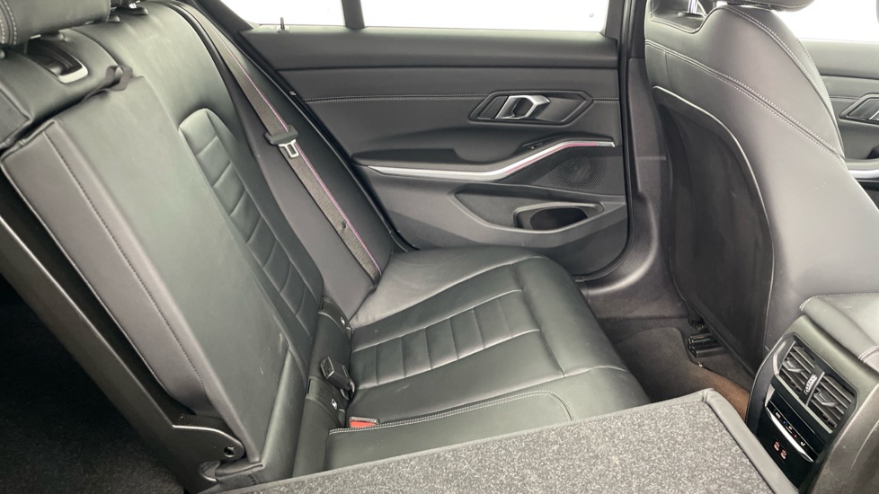 BMW 3 Series 320i M Sport 4dr Step Auto [Pro Pack] Petrol Saloon - Image 46