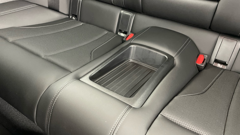 BMW 2 Series M240i xDrive 2dr Step Auto Petrol Coupe - Image 33