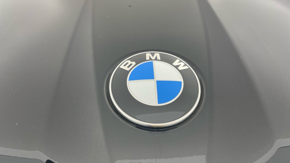 BMW X3 20 xDrive M Sport 5dr Step Auto Petrol Estate - Image 24
