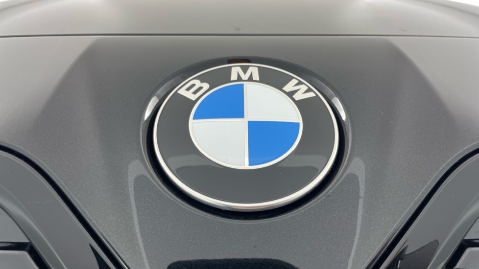 BMW i4 440kW M60 83.9kWh 5dr Auto [Tech/Pro pack] Electric Hatchback - Image 24