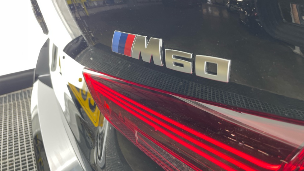 BMW i4 440kW M60 83.9kWh 5dr Auto [Tech/Pro pack] Electric Hatchback - Image 50