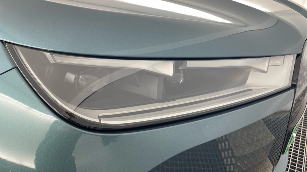 BMW iX 240kW xDrive40 M Sport Edition 76.6kWh 5dr Auto Electric Estate - Image 23