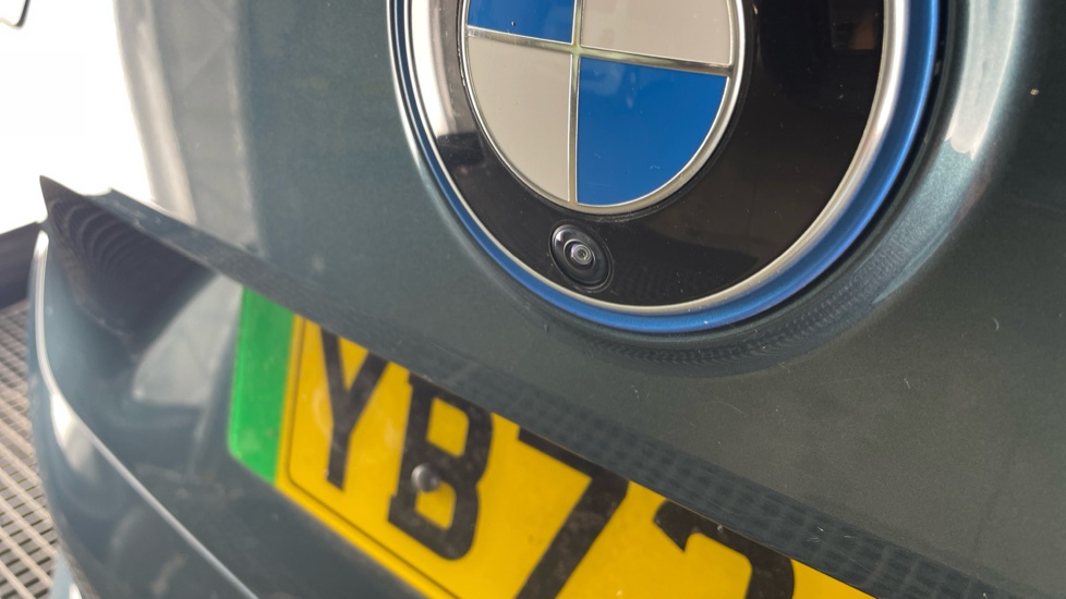 BMW iX 240kW xDrive40 M Sport Edition 76.6kWh 5dr Auto Electric Estate - Image 47