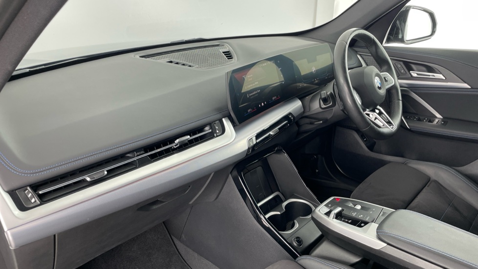BMW X1 sDrive 20i MHT M Sport 5dr Step Auto Petrol Estate - Image 7