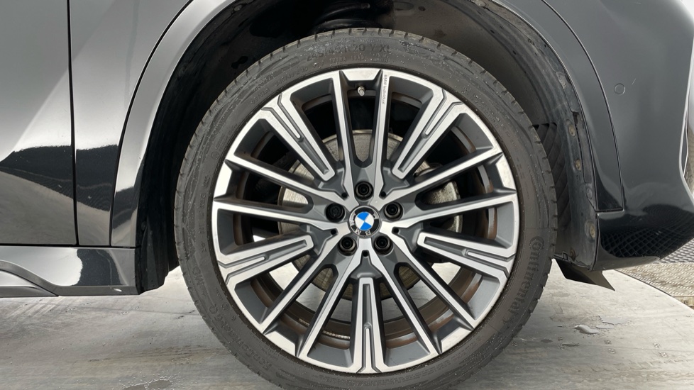 BMW X1 sDrive 20i MHT M Sport 5dr Step Auto Petrol Estate - Image 14