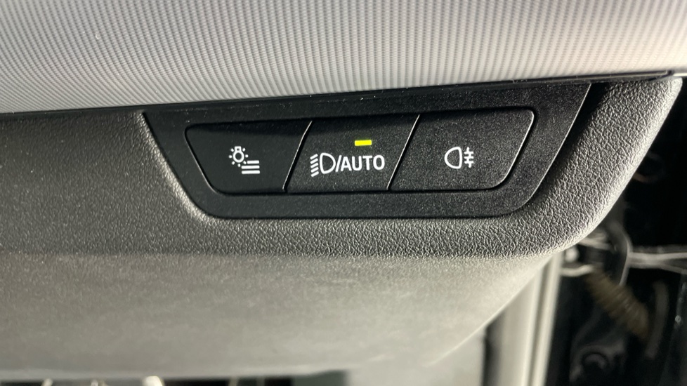 BMW X1 sDrive 20i MHT M Sport 5dr Step Auto Petrol Estate - Image 56