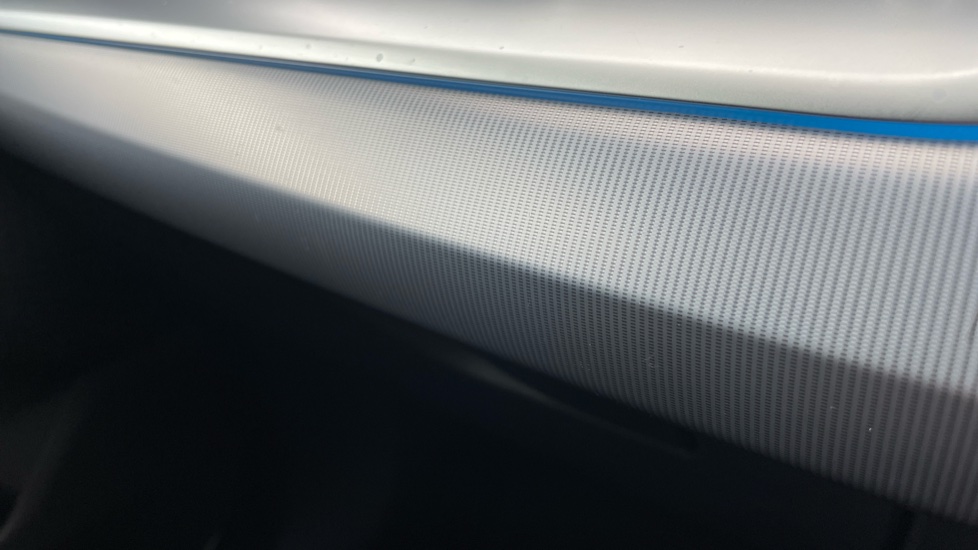 BMW X1 sDrive 20i MHT M Sport 5dr Step Auto Petrol Estate - Image 73
