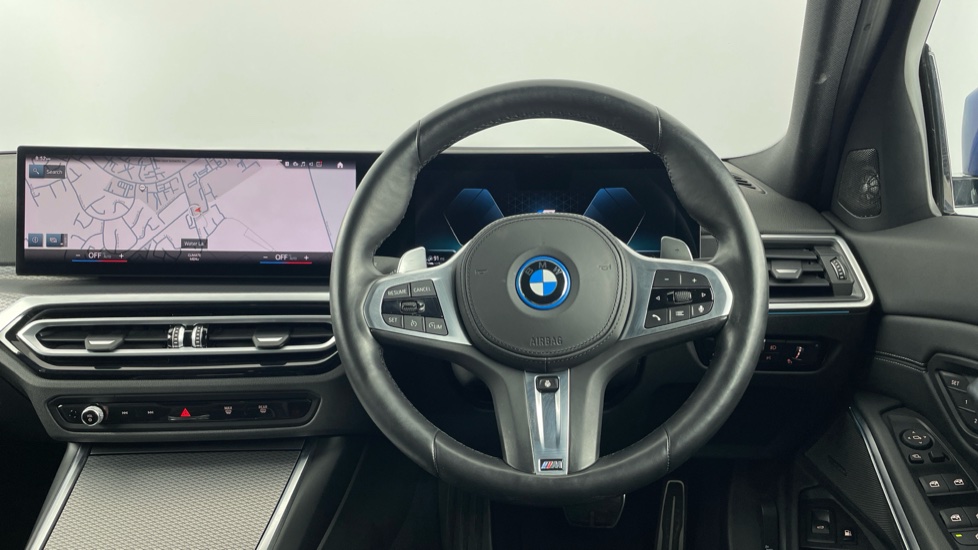 BMW 3 Series 330e M Sport 4dr Step Auto Saloon - Image 5