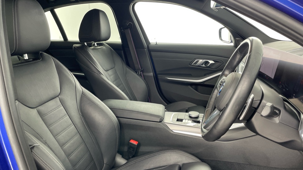 BMW 3 Series 330e M Sport 4dr Step Auto Saloon - Image 11