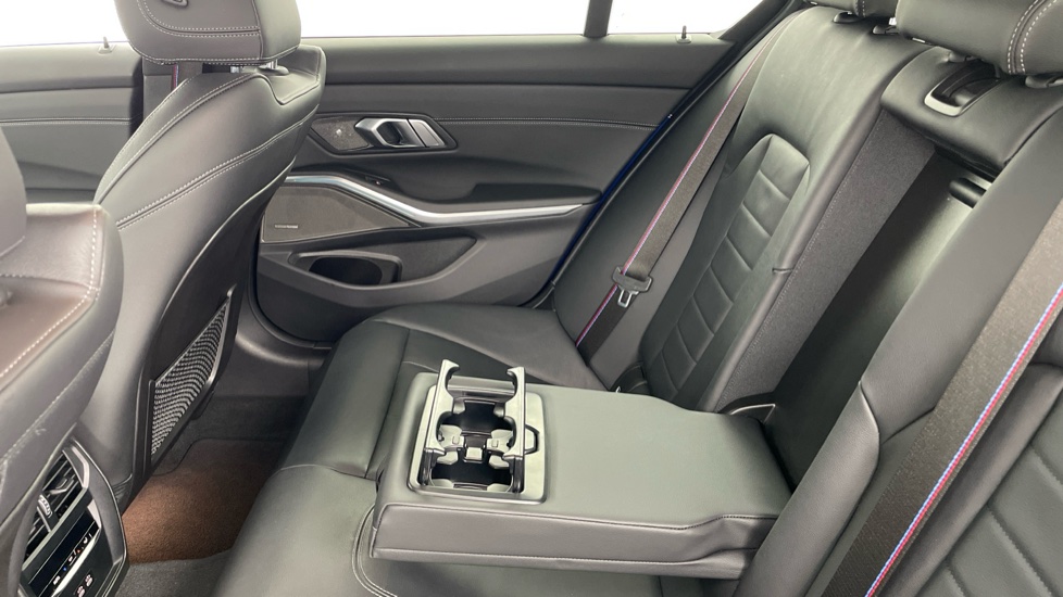 BMW 3 Series 330e M Sport 4dr Step Auto Saloon - Image 35