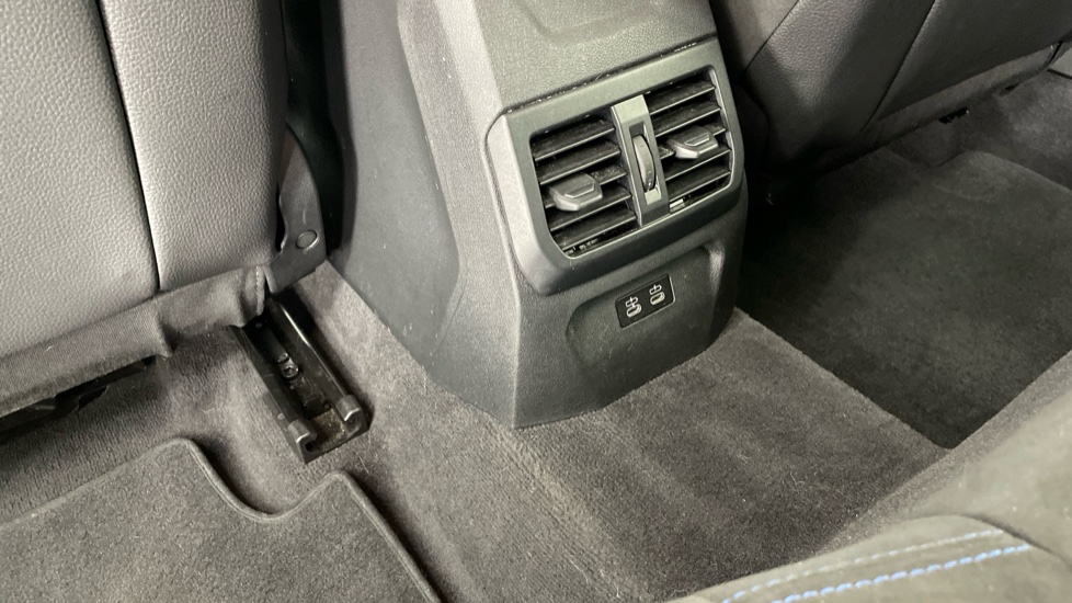 BMW 1 Series M135i xDrive 5dr Step Auto Petrol Hatchback - Image 34