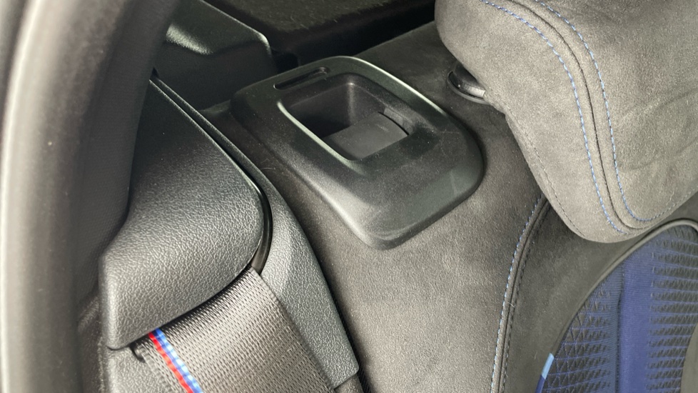 BMW 1 Series M135i xDrive 5dr Step Auto Petrol Hatchback - Image 46