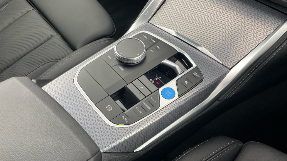 BMW i4 250kW eDrive40 M Sport 83.9kWh 5dr Auto Electric Hatchback - Image 10