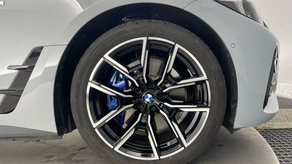 BMW i4 250kW eDrive40 M Sport 83.9kWh 5dr Auto Electric Hatchback - Image 14