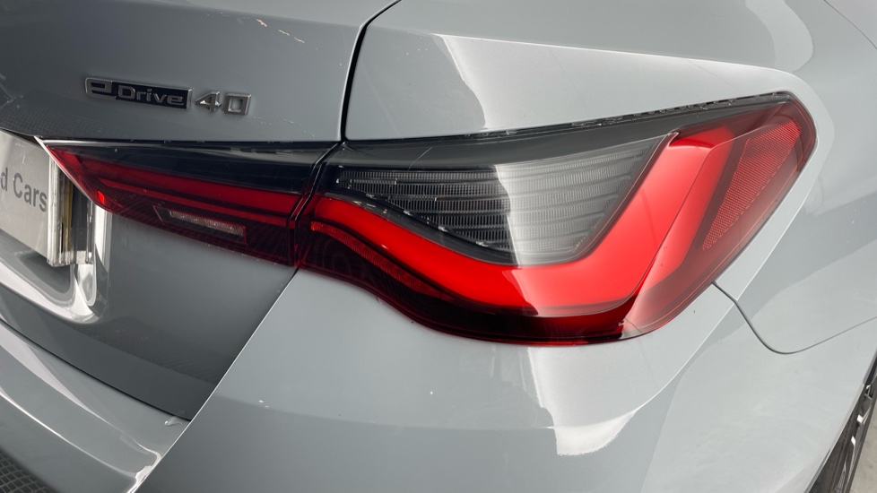 BMW i4 250kW eDrive40 M Sport 83.9kWh 5dr Auto Electric Hatchback - Image 22