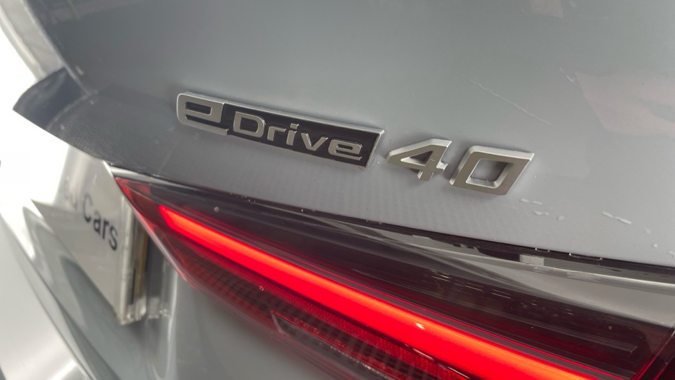 BMW i4 250kW eDrive40 M Sport 83.9kWh 5dr Auto Electric Hatchback - Image 45