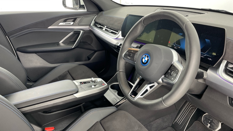 BMW iX2 150kW eDrive20 M Sport 65kWh 5dr Auto [Tech/Pro] Electric Hatchback - Image 6