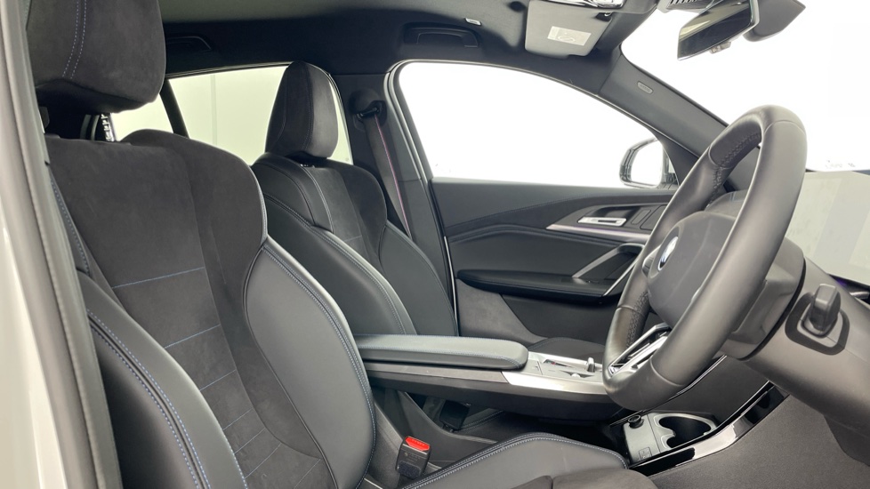 BMW iX2 150kW eDrive20 M Sport 65kWh 5dr Auto [Tech/Pro] Electric Hatchback - Image 11