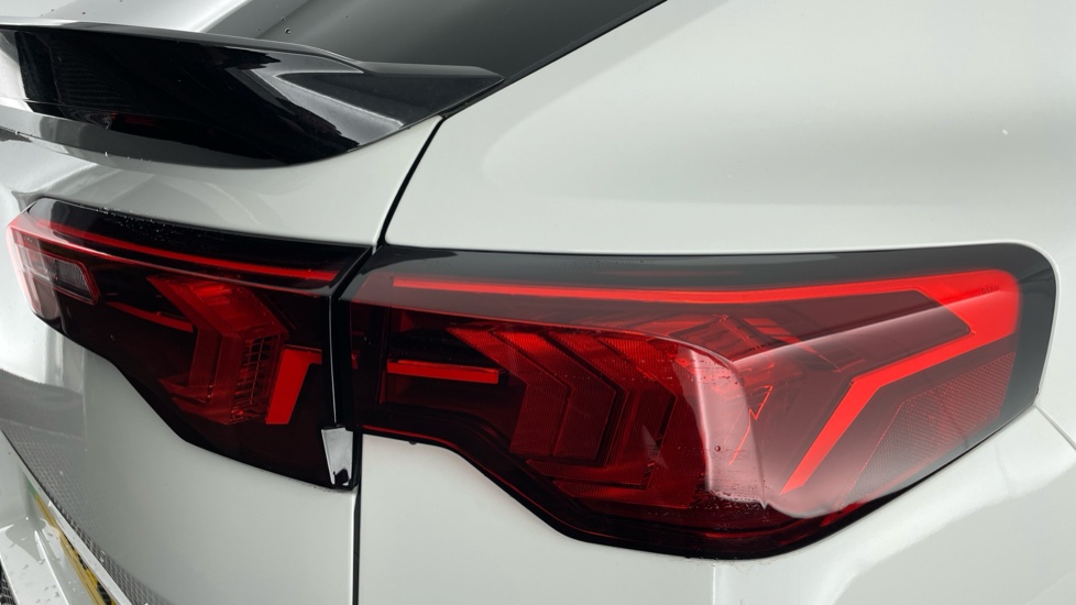 BMW iX2 150kW eDrive20 M Sport 65kWh 5dr Auto [Tech/Pro] Electric Hatchback - Image 22