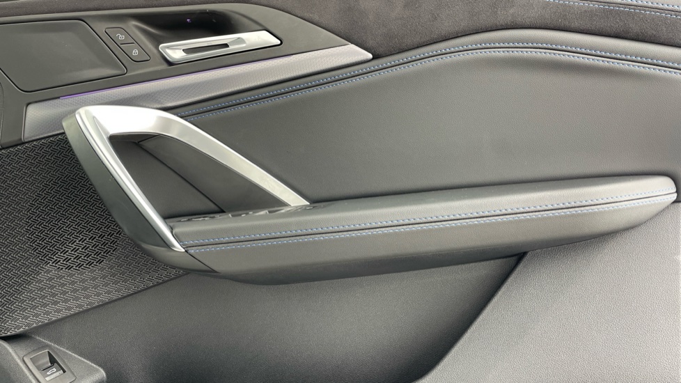 BMW iX2 150kW eDrive20 M Sport 65kWh 5dr Auto [Tech/Pro] Electric Hatchback - Image 39
