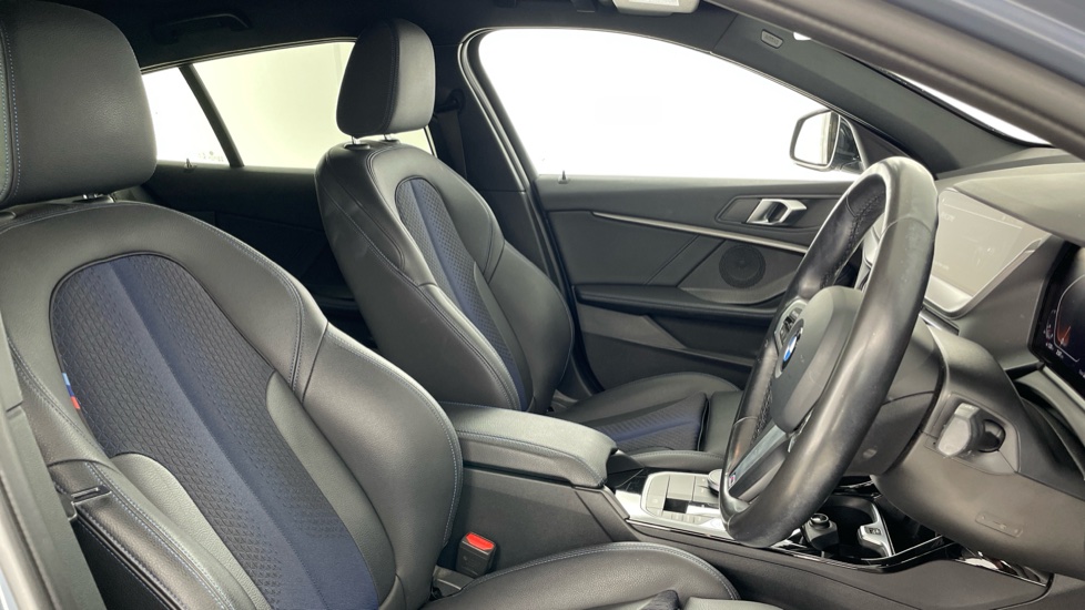 BMW 1 Series 118i [136] M Sport 5dr Step Auto [LCP] Petrol Hatchback - Image 11