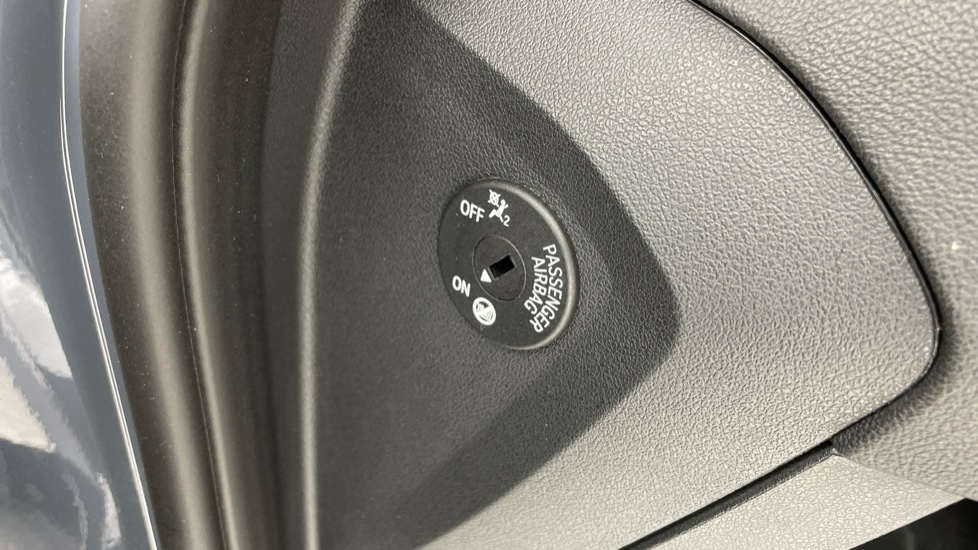BMW 1 Series 118i [136] M Sport 5dr Step Auto [LCP] Petrol Hatchback - Image 30