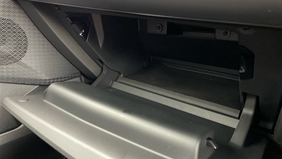 BMW X1 sDrive 20i MHT M Sport 5dr Step Auto Petrol Estate - Image 57