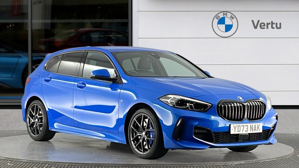 BMW 1 Series 118i [136] M Sport 5dr Step Auto [Pro Pack] Petrol Hatchback - Image 1
