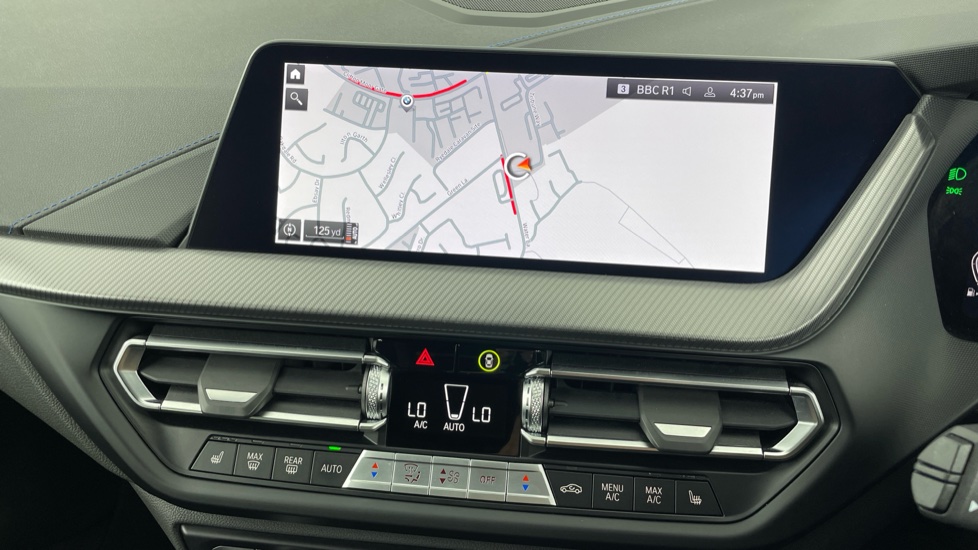 BMW 1 Series 118i [136] M Sport 5dr Step Auto [Pro Pack] Petrol Hatchback - Image 8