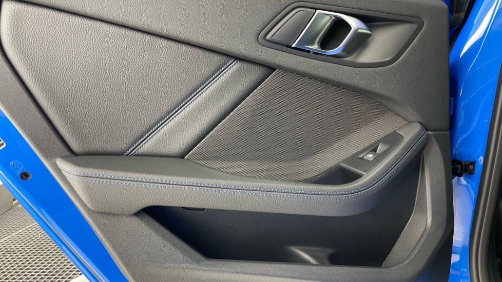 BMW 1 Series 118i [136] M Sport 5dr Step Auto [Pro Pack] Petrol Hatchback - Image 30
