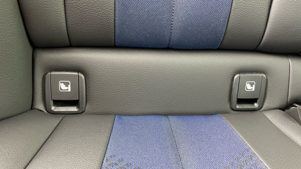 BMW 1 Series 118i [136] M Sport 5dr Step Auto [Pro Pack] Petrol Hatchback - Image 40