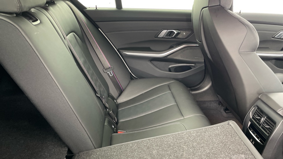 BMW M3 xDrive Competition M 4dr Step Auto Petrol Saloon - Image 47
