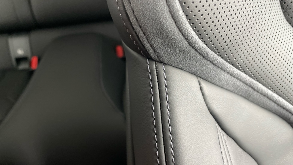 BMW M4 xDrive Competition M 2dr Step Auto [Ultimat Pk] Petrol Coupe - Image 73