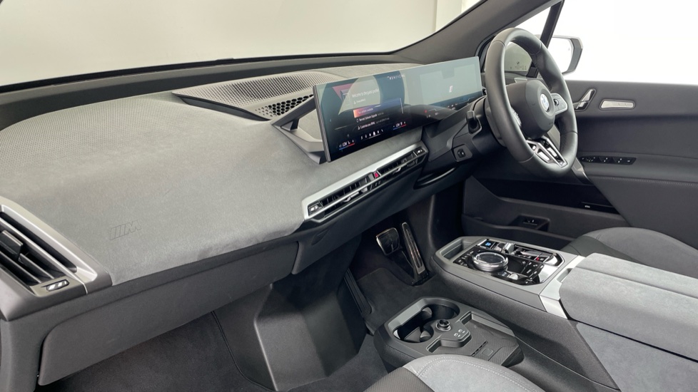 BMW iX 300kW xDr45 M Sport 101kWh 5dr Auto [Tech/Sky/Pro] Electric Estate - Image 7