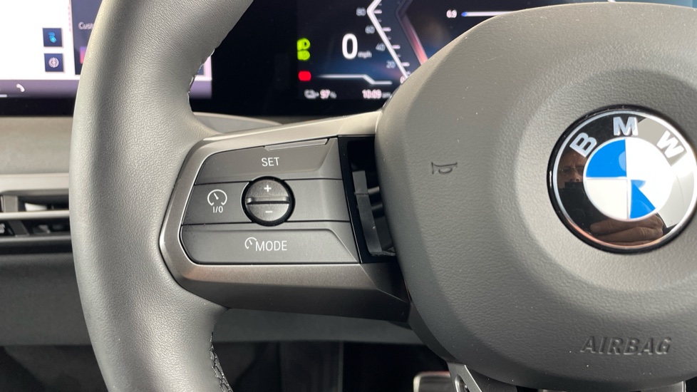 BMW iX 300kW xDr45 M Sport 101kWh 5dr Auto [Tech/Sky/Pro] Electric Estate - Image 17