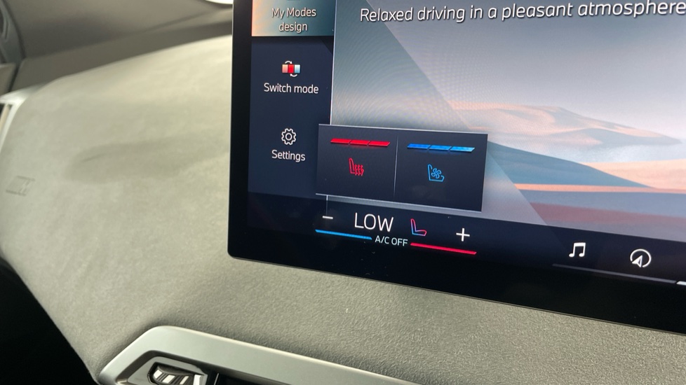 BMW iX 300kW xDr45 M Sport 101kWh 5dr Auto [Tech/Sky/Pro] Electric Estate - Image 69