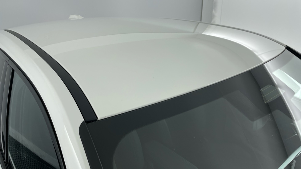 BMW iX2 150kW eDrive20 M Sport 65kWh 5dr Auto [Tech/Pro] Electric Hatchback - Image 21