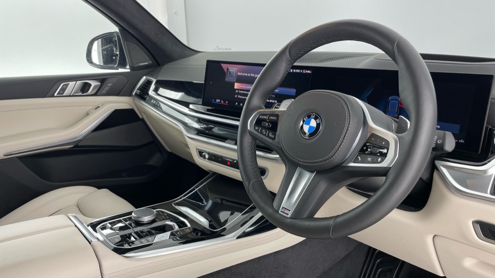 BMW X7 xDrive40i MHT M Sport 5dr Step Auto Petrol Estate - Image 6