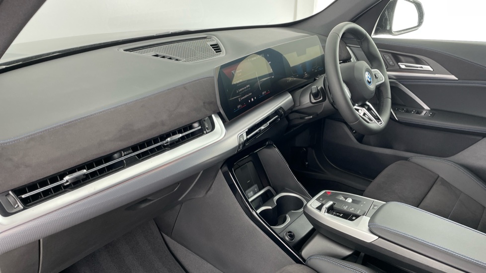BMW X1 xDrive 25e M Sport 5dr Step Auto Estate - Image 7