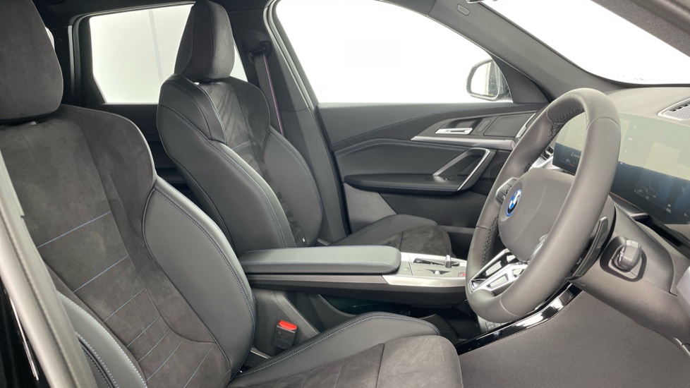 BMW X1 xDrive 25e M Sport 5dr Step Auto Estate - Image 11
