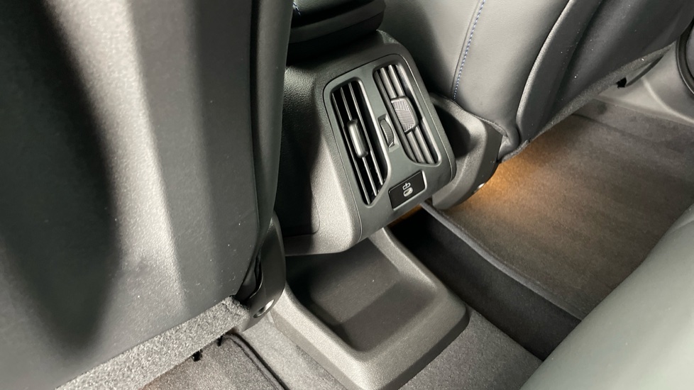 BMW X1 xDrive 25e M Sport 5dr Step Auto Estate - Image 32