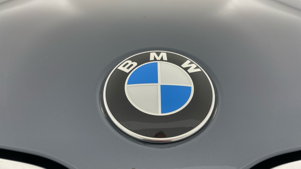 BMW X1 sDrive 20i MHT M Sport 5dr Step Auto Petrol Estate - Image 24